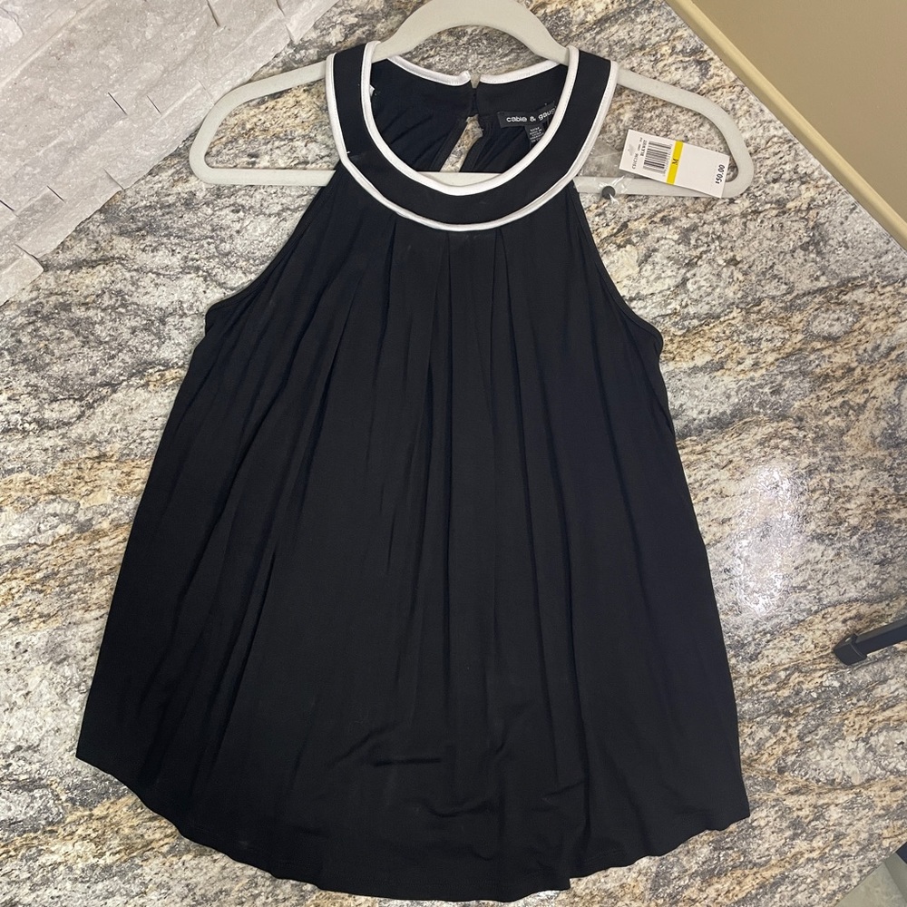 Cable & Gauge Black White Tank Medium NWT